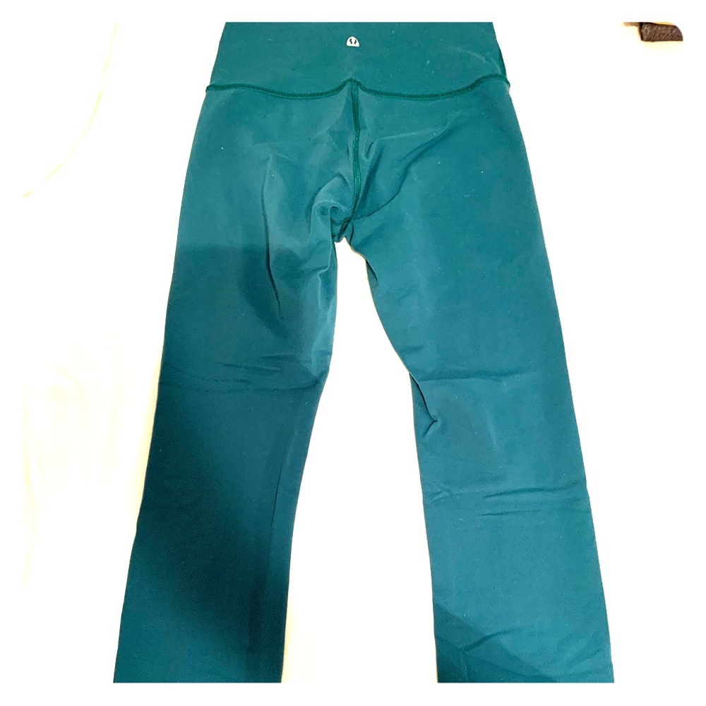 Lululemon leggings size 4